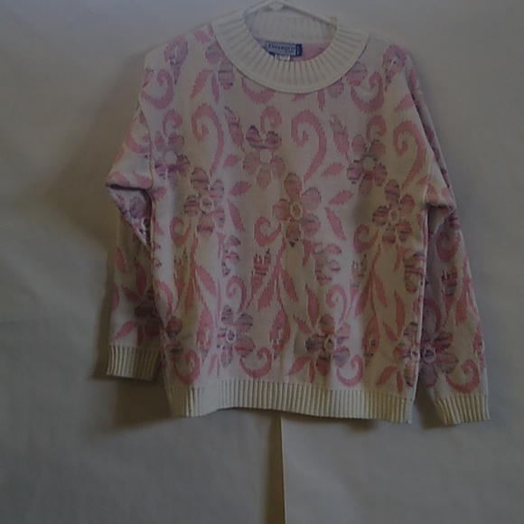 Diversity Sport Pastel pink swirls And paste color flowers - Picture 1 of 6